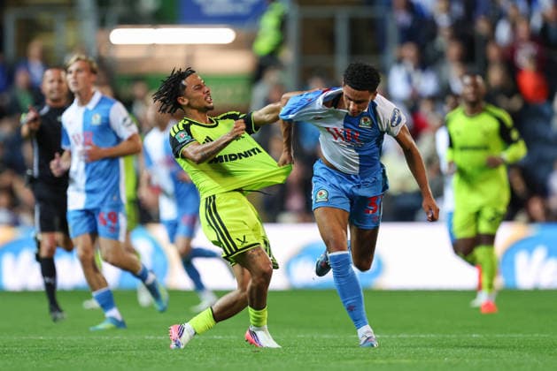 25th August 2026; Ewood Park, Blackburn, England; Carabao Cup Football, Blackburn Rovers versus Sheffield United; Romelle Donovan of Sheffield United and Kristi Montgomery of Blackburn Rovers clash off the ball AidanxHunter