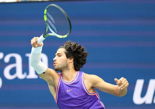 August 25, 2026, New York City, New York, USA: CARLOS ALCARAZ of Spain during the match in the first round mixed doubles of US Open with S. Williams of USA against E. Routliffe of New Zealand and L. Glasspool of Great Britain. New York, USA. New York City USA - ZUMAc278 20260825_zsp_c278_039 Copyright: xMarcinxCholewinskix
