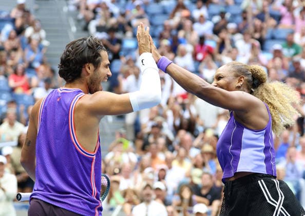 August 25, 2026, New York City, New York, USA: CARLOS ALCARAZ of Spain and SERENA WILLIAMS of USA during the match in the first round mixed doubles of US Open against E. Routliffe of New Zealand and L. Glasspool of Great Britain. New York, USA. New York City USA - ZUMAc278 20260825_zsp_c278_043 Copyright: xMarcinxCholewinskix