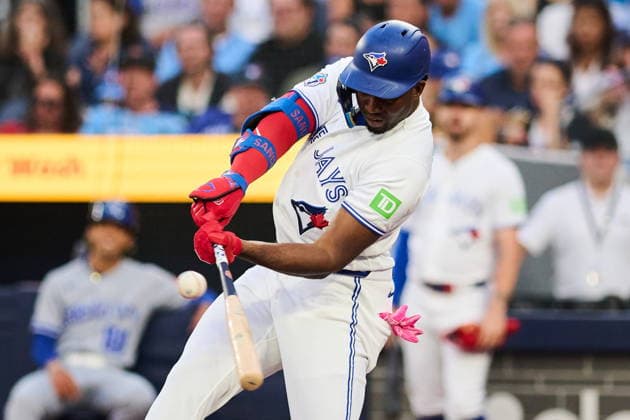 August 25, 2026, Toronto, On, Canada: Toronto Blue Jays Jesus Sanchez (12) hits an RBI sacrifice fly during first inning MLB, Baseball Herren, USA baseball action against the Kansas City Royals in Toronto, on Tuesday, Aug. 25, 2026. Canada News - August 25, 2026 - ZUMAc35_ 20260825_zaf_c35_114 Copyright: xSammyxKoganx