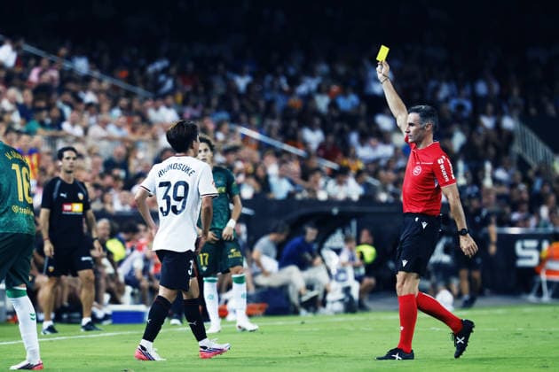 Ryunosuke Sato (Valencia), AUGUST 25, 2026 - Football Soccer : Spanish La Liga EA Sports match between Valencia CF 0-1 Real Betis Balompie at Mestalla in Valencia, Spain. Noxthirdxpartyxsales  aflo_342982958 DaisukexNakashimax