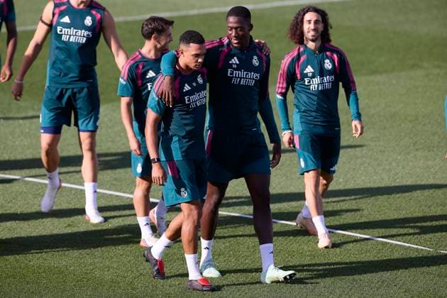 Real Madrid CF training session and press conference, PK, Pressekonferenz at Ciudad Real Madrid in Madrid, Spain - 25 Aug 2026 Trent Alexander-Arnold (L) of Real Madrid CF and Ibrahima Konate (R) of Real Madrid CF seen in action during the training session at Ciudad Real Madrid, on the eve of the LaLiga EA Sports 2026 2027 week 1 football match between Real Madrid CF and Real Sociedad Madrid Spain Copyright: xFedericoxTitonex xSOPAxImagesx Federico-Titone-1444685