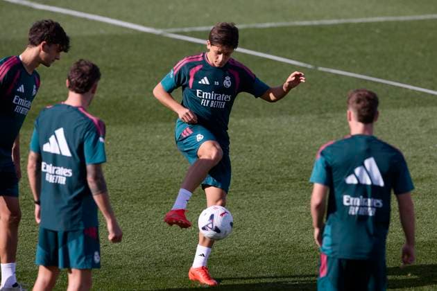Real Madrid CF training session and press conference, PK, Pressekonferenz at Ciudad Real Madrid in Madrid, Spain - 25 Aug 2026 Arda Guler of Real Madrid CF seen in action during the training session at Ciudad Real Madrid, on the eve of the LaLiga EA Sports 2026 2027 week 1 football match between Real Madrid CF and Real Sociedad Madrid Spain Copyright: xFedericoxTitonex xSOPAxImagesx Federico-Titone-1444696