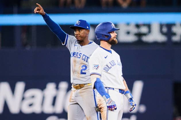 August 25, 2026, Toronto, On, Canada: Kansas City Royals second baseman Tyler Tolbert (2) celebrates his team s win as Blue Jays right-fielder Nathan Lukes is called out at second base to end the game in MLB, Baseball Herren, USA action in Toronto on Aug. 25, 2026. Canada News - August 25, 2026  - ZUMAc35_ 20260825_zaf_c35_139 Copyright: xSammyxKoganx