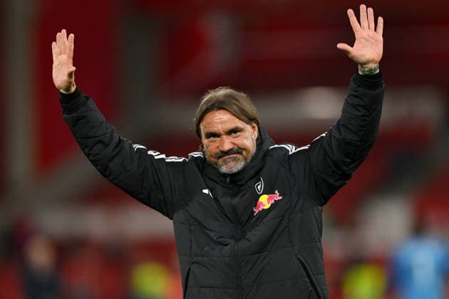 Nottingham Forest v Leeds United - Carabao Cup Second Round Daniel Farke, manager of Leeds United, celebrates a victory during the Carabao Cup Second Round match between Nottingham Forest and Leeds United at the City Ground in Nottingham, on August 25, 2026. Nottingham Nottinghamshire United Kingdom  Copyright: xMIxNewsx originalFilename:fletcher-nottingh260825_npFCu.jpg