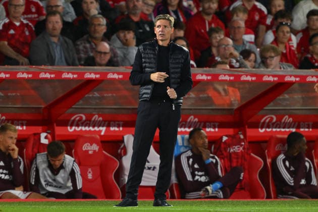 Nottingham Forest v Leeds United - Carabao Cup Second Round Nottingham Forest head coach Oliver Glasner looks dejected during the Carabao Cup Second Round match between Nottingham Forest and Leeds United at the City Ground in Nottingham, on August 25, 2026. Nottingham Nottinghamshire United Kingdom  Copyright: xMIxNewsx originalFilename:fletcher-nottingh260825_npjg2.jpg