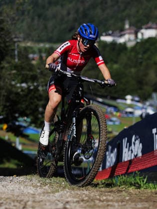 2026 UCI Mountain Bike World Championships Picture by Alex Whitehead SWpix.com - 26 08 2026 - Cycling - 2026 UCI Mountain Bike World Championships - Val di Sole, Trentino, Italy - E-mountain bike (E-MTB) Cross Country - Women Elite - Anna Spielmann (Austria) Copyright: x xSWpix.comx(t axPhotographyxHubxLtd)xAlexxWhitehead SWpix.comx SWP-3030-19392
