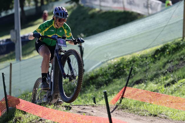 26.08.2026, Daolasa di Commezzadura, Val di Sole Bikeland, 2026 UCI MTB World Championship, WM, Weltmeisterschaft Women Elite s E-MTB XC (E-MTB Cross Country) Roberta Kelly Stopa 8 (BRA) Daolasa di Commezzadura Val di Sole Bikeland Trento Italy *** August 26, 2026, Daolasa di Commezzadura, Val di Sole Bikeland, 2026 UCI MTB World Championships – Women’s Elite E MTB XC (E MTB Cross Country) – Roberta Kelly Stopa, No. 8, BRA, Daolasa di Commezzadura, Val di Sole Bikeland, Trento, Italy Copyright: xJustPictures.ch FrancescoxMinghettix jp-en-FrMi-MNG_0110