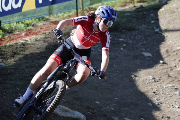 26.08.2026, Daolasa di Commezzadura, Val di Sole Bikeland, 2026 UCI MTB World Championship, WM, Weltmeisterschaft Women Elite s E-MTB XC (E-MTB Cross Country) Anna Spielmann 1 (AUT) Daolasa di Commezzadura Val di Sole Bikeland Trento Italy *** August 26, 2026, Daolasa di Commezzadura, Val di Sole Bikeland, 2026 UCI MTB World Championships – Women’s Elite E MTB XC (E MTB Cross Country) Anna Spielmann 1 AUT Daolasa di Commezzadura, Val di Sole Bikeland, Trento, Italy Copyright: xJustPictures.ch FrancescoxMinghettix jp-en-FrMi-MNG_0238