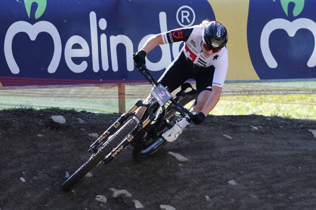26.08.2026, Daolasa di Commezzadura, Val di Sole Bikeland, 2026 UCI MTB World Championship, WM, Weltmeisterschaft Women Elite s E-MTB XC (E-MTB Cross Country) Kathrin Stirnemann 2 (SUI) Daolasa di Commezzadura Val di Sole Bikeland Trento Italy *** August 26, 2026, Daolasa di Commezzadura, Val di Sole Bikeland, 2026 UCI MTB World Championships Women s Elite E MTB XC (E MTB Cross Country) Kathrin Stirnemann 2 SUI Daolasa di Commezzadura Val di Sole Bikeland Trento, Italy Copyright: xJustPictures.ch FrancescoxMinghettix jp-en-FrMi-MNG_0177