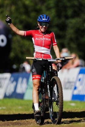 2026 UCI Mountain Bike World Championships Picture by Alex Whitehead SWpix.com - 26 08 2026 - Cycling - 2026 UCI Mountain Bike World Championships - Val di Sole, Trentino, Italy - E-mountain bike (E-MTB) Cross Country - Women Elite - Anna Spielmann (Austria) wins to become World Champion Copyright: x xSWpix.comx(t axPhotographyxHubxLtd)xAlexxWhitehead SWpix.comx SWP-3030-19415