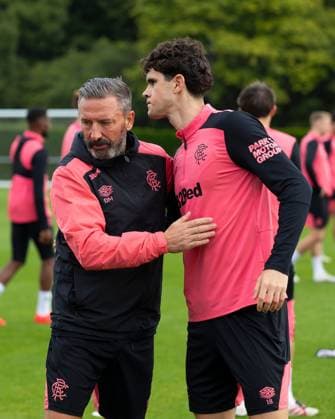 Rangers manager Derek McInnes shakes hands with Kosta Nedeljkovic at training ahead of tomorrow s UEFA Conference League qualifying match against Jablonec. Rangers Training - The Rangers Training Centre, Glasgow, Lanarkshire, Scotland, UK - 26 Aug 2026Glasgow The Rangers Training Centre Lanarkshire United Kingdom  Copyright: xO Rourke RangersxFC Shutterstockx 17117524aa