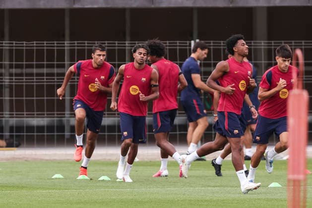 August 26, 2026, Sant Joan Despi, Barcelona, Spain: Lamine Yamal and Rodri during the training day of FC Barcelona, Barca ahead the Spanish League, Laliga EA Sports, football match against Athletic Club at Ciudad Esportiva Joan Gamper on August 26, 2026 in Sant Joan Despi, Barcelona, Spain. FC Barcelona Training And press conference, PK, Pressekonferenz - LaLiga EA Sports - ZUMAa181 20260826_zaa_a181_035 Copyright: xJavierxBorregox