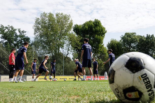 SOCCER - UEFA ECL, A.Wien vs Braga VIENNA,AUSTRIA,26.AUG.26 - SOCCER - UEFA Conference League, play-off, Austria Wien vs Sporting Braga, preview, training A.Wien. Image shows the team of A.Wien.  GEPAxpictures xArminxRauthner