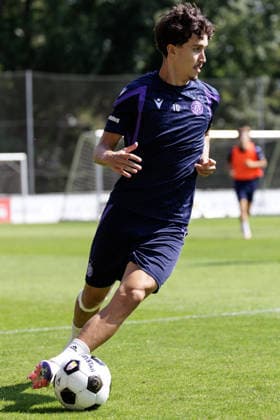 SOCCER - UEFA ECL, A.Wien vs Braga VIENNA,AUSTRIA,26.AUG.26 - SOCCER - UEFA Conference League, play-off, Austria Wien vs Sporting Braga, preview, training A.Wien. Image shows Sanel Saljic (A.Wien).  GEPAxpictures xArminxRauthner