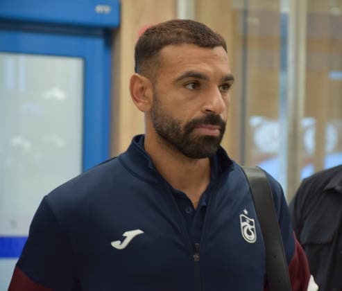 Trabzonspor football team departs for Hungary for the match against Ferencvaros TRABZON, TURKIYE - AUGUST 26: Players and technical staff of Trabzonspor, including Egyptian star Mohamed Salah, arrive at Trabzon Airport to board a private flight to Hungary ahead of their UEFA Europa League play-off second-leg match against Ferencvaros, in Trabzon, Turkiye, on August 26, 2026. Duygu Avunduk Anadolu Trabzon Turkey. Editorial use only. Please get in touch for any other usage.  Copyright: x2026xAnadoluxDuyguxAvundukx