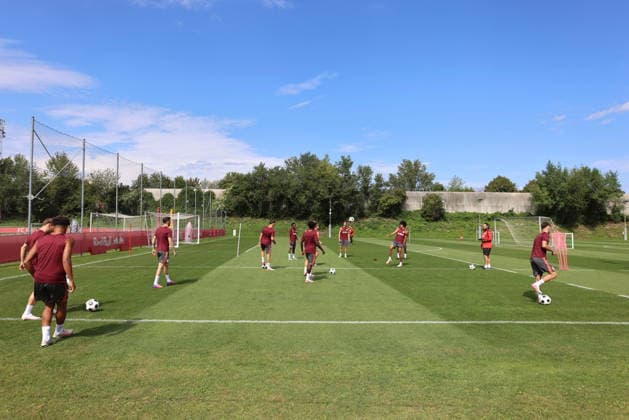 SOCCER - UEFA EL, RBS vs Mjaellby SALZBURG,AUSTRIA,26.AUG.26 - SOCCER - UEFA Europa League, play-off, Red Bull Salzburg vs Mjaellby AIF, preview, training RBS. Image shows players of RBS.  GEPAxpictures xMathiasxMandl