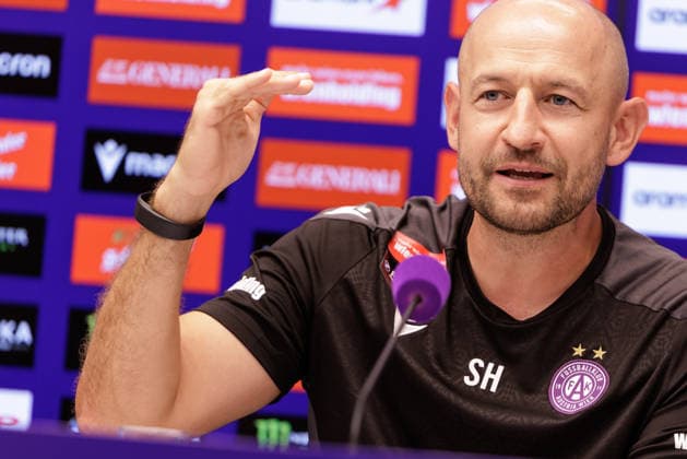 SOCCER - UEFA ECL, A.Wien vs Braga VIENNA,AUSTRIA,26.AUG.26 - SOCCER - UEFA Conference League, play-off, Austria Wien vs Sporting Braga, preview, press conference, PK, Pressekonferenz A.Wien. Image shows head coach Stephan Helm (A.Wien).  GEPAxpictures xArminxRauthner