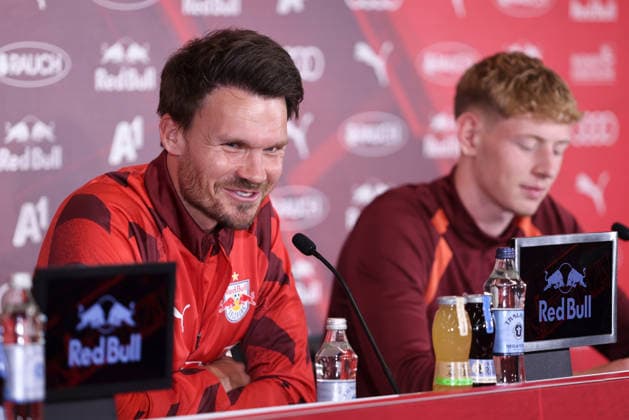SOCCER - UEFA EL, RBS vs Mjaellby SALZBURG,AUSTRIA,26.AUG.26 - SOCCER - UEFA Europa League, play-off, Red Bull Salzburg vs Mjaellby AIF, preview, press conference, PK, Pressekonferenz RBS. Image shows head coach Danny Roehl (RBS).  GEPAxpictures xMathiasxMandl