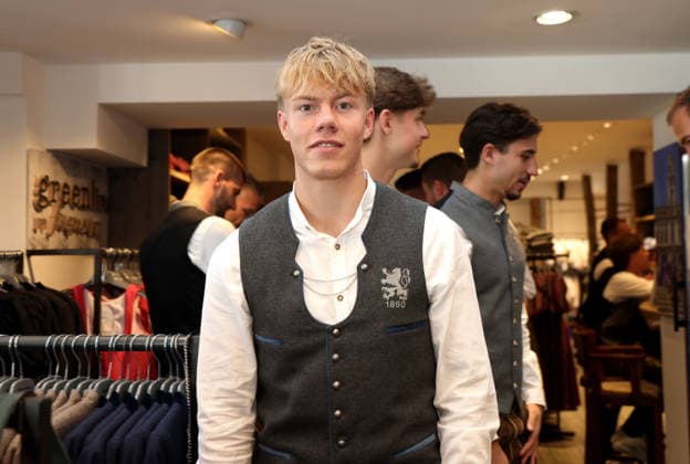 Soccer, Men s, Oktoberfest Outfits, 2026–2027 Season, TSV 1860 Munich, Angermaier Traditional Attire, Fabio Wagner of TSV 1860 Munich in Traditional Attire, Lederhosen