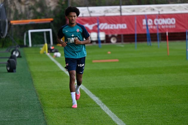 AS Monaco Training - Monaco Edan Diop seen during training session of AS Monaco Football Club before the Europa League Conference match against Polish team Gornik Zabrze taken place in Stade Louis II on August 27, in AS Monaco training center in La Turbie, France on August 26, 2026. Photo by Laurent Coust ABACAPRESS.COM LA TURBIE Monaco  Copyright: xCoustxLaurent ABACAx