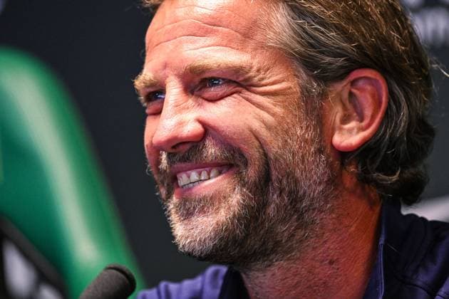 Gent s head coach Rik De Mil pictured during a press conference, PK, Pressekonferenz of Belgian soccer team KAA Gent, Wednesday 26 August 2026 in Edinburgh, in preparations of the return leg of the play-off round for the UEFA Conference League league phase, against Scottish team Hibernian FC. TOMxGOYVAERT  x184421494x
