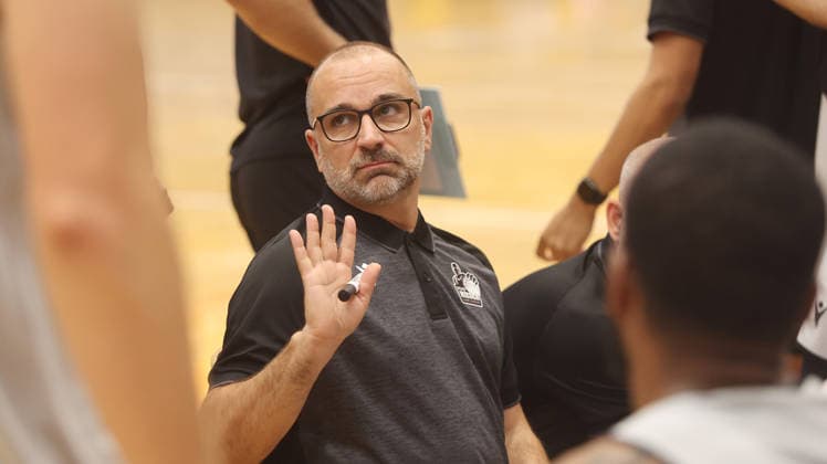 Ludwigsburg, Basketball Exhibition Game: MHP Riesen Ludwigsburg vs. HAKRO Merlins Crailsheim, Carles Duran, Coach of the Riesen