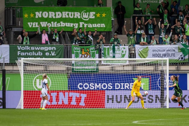 Germany, Soccer, UEFA, Women s Champions League, Qualifying, Round 3, First Leg 2026–2027: VfL Wolfsburg vs. FC Internazionale Milano on August 26, 2026, at the AOK Stadium in Wolfsburg; 1–0 goal by Lara Praönikar (VfL Wolfsburg), 9: Cheering, joy, goal celebration, emotions Copyright: xSvenxHeidmannx