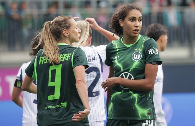 Lara Prasnikar, VfL Wolfsburg; Cora Zicai, VfL Wolfsburg Soccer, Women s Team, 2026–2027 Season, Women s Champions League Qualifying Round 3, VfL Wolfsburg vs. Inter Milan