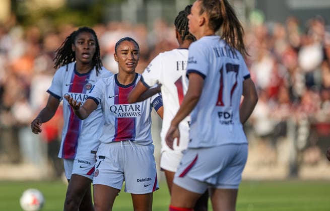 GER, Frankfurt, Eintracht Frankfurt vs. Paris Saint-Germain, UEFA Women s Champions League, Soccer, UEFA, 2026–2027 season, Stadion am Brentanobad, 3rd Qualifying Round, First Leg (pictured, from left): DFB, DFL. REGULATIONS PROHIBIT ANY USE OF PHOTOGRAPHS AS IMAGE SEQUENCES AND OR QUASI-VIDEO, August 26, 2026 Copyright: HMBxMedia HendrikxHamelau