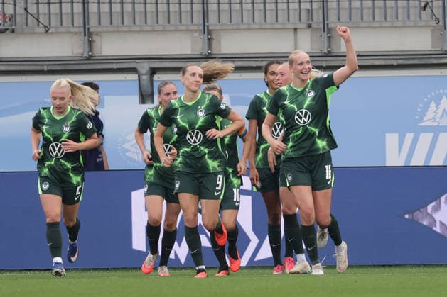2 0 Goal Celebration: Camilla Kuever, VfL Wolfsburg Soccer, Women s, 2026–2027 Season, Women s Champions League Qualifying Round 3, VfL Wolfsburg vs. Inter Milan