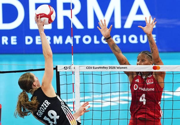 Turkiye v Germany - CEV EuroVolley 2026 ISTANBUL, TURKIYE - AUGUST 26: Melissa Teresa Vargas (4) of Turkiye in action against Leana Grozer (18) of Germany during the CEV EuroVolley 2026 Women Group A match between Turkiye and Germany at Sinan Erdem Sports Hall, on August 26, 2026, in Istanbul, Turkiye. Esra Bilgin Anadolu Istanbul Turkey. Editorial use only. Please get in touch for any other usage.  Copyright: x2026xAnadoluxEsraxBilginx