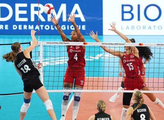 Turkiye v Germany - CEV EuroVolley 2026 ISTANBUL, TURKIYE - AUGUST 26: Melissa Teresa Vargas (4) of Turkiye in action against Leana Grozer (18) of Germany during the CEV EuroVolley 2026 Women Group A match between Turkiye and Germany at Sinan Erdem Sports Hall, on August 26, 2026, in Istanbul, Turkiye. Esra Bilgin Anadolu Istanbul Turkey. Editorial use only. Please get in touch for any other usage.  Copyright: x2026xAnadoluxEsraxBilginx