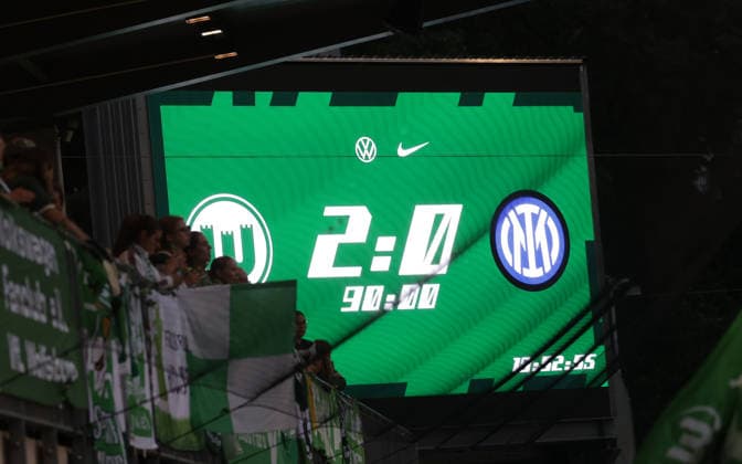 Scoreboard showing final score 0–2: Soccer, Women s, 2026–2027 Season, Women s Champions League Qualifying Round 3, VfL Wolfsburg vs. Inter Milan, 2–0