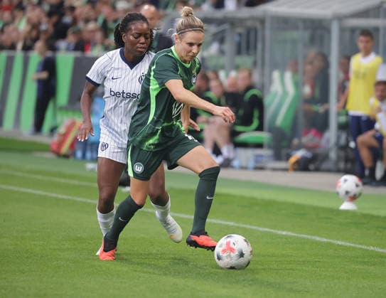 Toni Payne, Inter Milan; Svenja Huth, VfL Wolfsburg; Soccer, Women s, 2026–2027 Season; Women s Champions League Qualifying Round 3, VfL Wolfsburg vs. Inter Milan, 2–0