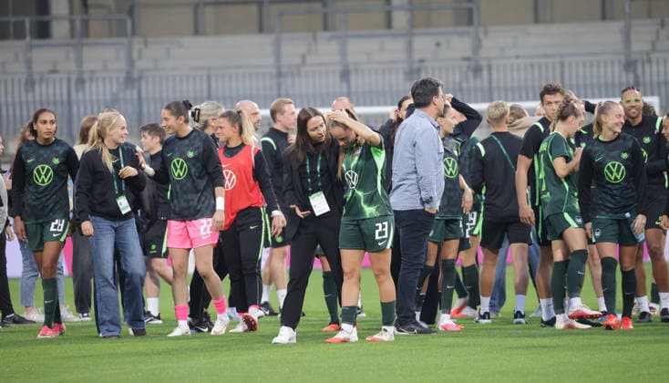 Soccer, Women s, 2026–2027 Season, Women s Champions League Qualifying Round 3, VfL Wolfsburg vs. Inter Milan, 2–0: Joy for Vanessa Bernauer and the Wolfsburg women