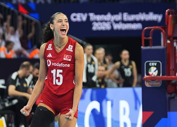 Turkiye v Germany - CEV EuroVolley 2026 ISTANBUL, TURKIYE - AUGUST 26: Players of Turkiye celebrate after winning the CEV EuroVolley 2026 Women Group A match between Turkiye and Germany at Sinan Erdem Dome in Istanbul, Turkiye on August 26, 2026. Esra Bilgin Anadolu Istanbul Turkey. Editorial use only. Please get in touch for any other usage.  Copyright: x2026xAnadoluxEsraxBilginx