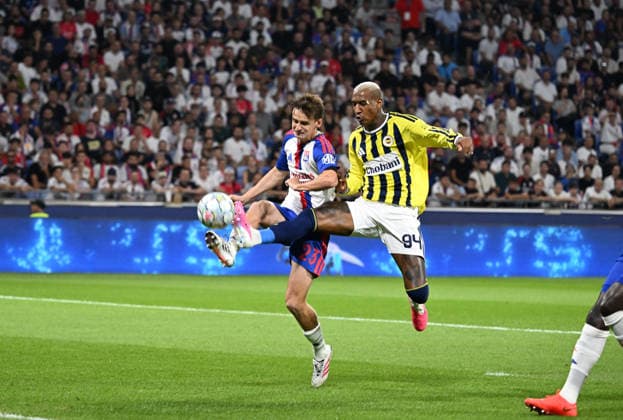 Football : Olympique Lyonnais v Fenerbahce SK - UEFA Champions League, Play-offs - 26 08 2026 Talisca of Fenerbahce SK during the UEFA Champions League, Play-offs, second leg football match between Olympique Lyonnais and Fenerbahce SK at Groupama Stadium Decines Charpieu Lyon France on August 26 2026 LYONFrance  Copyright: xMouradxAllilix