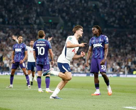 Mikey Moore of Tottenham Hotspur after scoring the opening goal of the game Tottenham Hotspur v Charlton Athletic, EFL Carabao Cup, Second Round, Football, Tottenham Hotspur Stadium, London, UK - 26 Aug 2026London Tottenham Hotspur Stadium United Kingdom EDITORIAL USE ONLY No use with unauthorised audio, video, data, fixture lists, club league logos or live services. Online in-match use limited to 120 images, no video emulation. No use in betting, games or single club league player publications.  Copyright: xMattxImpey Shutterstockx 17115050ao