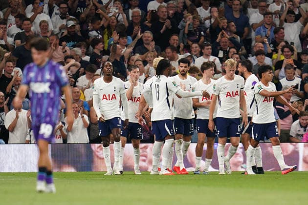 Carabao Cup round 2 Tottenham Hotspur v Charlton Athletic Tottenham Hotspur players celebrate 1-0 lead during the Carabao Cup round 2 match Tottenham Hotspur vs Charlton Athletic at Tottenham Hotspur Stadium, London, United Kingdom on 26 August 2026 (Photo by Harvey Murphy News Images) Copyright: xHarveyxMurphy NewsxImagesx