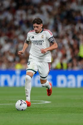 Federico Valverde of Real Madrid CF controls the ball during the LaLiga EA Sports match between Real Madrid CF and Real Sociedad de Fútbol at Estadio Santiago Bernabéu on August 26, 2026, in Madrid, Spain. Photo by Manu Reino, DeFodi Images