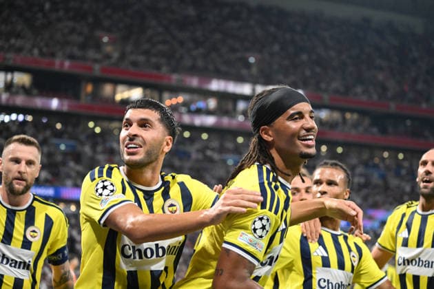 Football : Olympique Lyonnais v Fenerbahce SK - UEFA Champions League, Play-offs - 26 08 2026 ARCHIE Brown of Fenerbahce SK scoring goal during the UEFA Champions League, Play-offs, second leg football match between Olympique Lyonnais and Fenerbahce SK at Groupama Stadium Decines Charpieu Lyon France on August 26 2026 LYONFrance  Copyright: xMouradxAllilix