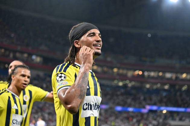 Football : Olympique Lyonnais v Fenerbahce SK - UEFA Champions League, Play-offs - 26 08 2026 ARCHIE Brown of Fenerbahce SK scoring goal during the UEFA Champions League, Play-offs, second leg football match between Olympique Lyonnais and Fenerbahce SK at Groupama Stadium Decines Charpieu Lyon France on August 26 2026 LYONFrance  Copyright: xMouradxAllilix