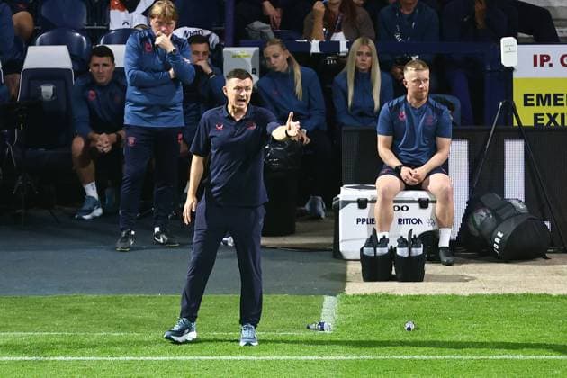 Preston North End manager Paul Heckingbottom Preston North End v Everton, EFL Carabao Cup, Second Round, Football, Deepdale, Preston, UK - 26 Aug 2026Preston Deepdale United Kingdom EDITORIAL USE ONLY No use with unauthorised audio, video, data, fixture lists, club league logos or live services. Online in-match use limited to 120 images, no video emulation. No use in betting, games or single club league player publications.  Copyright: xPhilxOldham Shutterstockx 17115056an