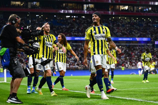 Olympique Lyon v Fenerbahce - UEFA Champions League LYON, FRANCE - AUGUST 26: Archie Brown (3) of Fenerbahce celebrates after a goal during the UEFA Champions League play-off second-leg match between Olympique Lyon and Fenerbahce at Groupama Stadium in Lyon, France on August 26, 2026. Arif Hudaverdi Yaman Anadolu Lyon France. Editorial use only. Please get in touch for any other usage.  Copyright: x2026xAnadoluxArifxHudaverdixYamanx