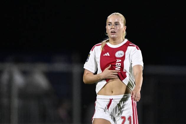 AMSTERDAM - (lr) during the Women s Champions League match, third qualifying round, between Ajax and Real Madrid at De Toekomst on 26 August 2026 in Amsterdam, the Netherlands. ANP UEFA Champions League vrouwen 2026 27 xVIxANPxSportx xGerritxvanxKeulenxIVx 566326821 originalFilename: 566326821.jpg