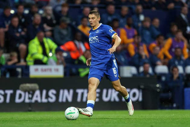26th August 2026; Deepdale, Preston, England; Carabao Cup Football, Preston North End versus Everton; Vitaliy Mykolenko of Everton passes the ball AidanxHunter