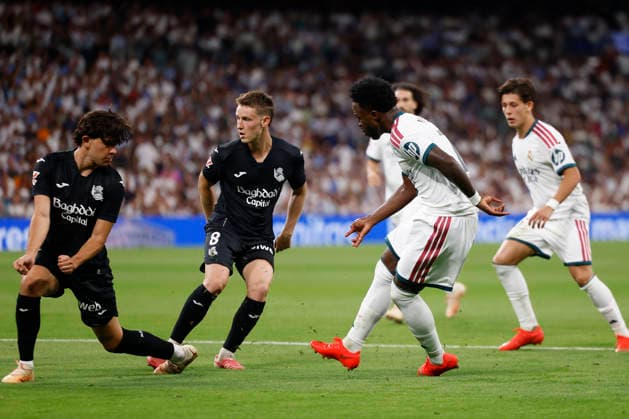 Vinicius Jr. of Real Madrid CF takes a shot during the LaLiga EA Sports match between Real Madrid CF and Real Sociedad de Fútbol at Estadio Santiago Bernabéu on August 26, 2026, in Madrid, Spain. Photo by Manu Reino, DeFodi Images