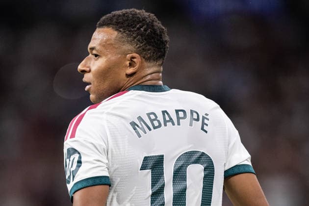 MADRID, SPAIN - AUGUST 26: Kylian Mbappe of Real Madrid looks on during the LaLiga EA Sports football match between Real Madrid and Real Sociedad at Estadio Santiago Bernabeu on August 26, 2026 in Madrid, Spain. (Photo by Ricardo Nogueira Sports Press Photo) Copyright: xRicardoxNogueira SportsxPressxPhotox Sportspressphoto_SPR216489