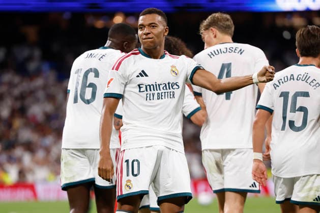 Kylian Mbappé of Real Madrid CF celebrates after scoring his team s second goal with his teammates during the LaLiga EA Sports match between Real Madrid CF and Real Sociedad de Fútbol at Estadio Santiago Bernabéu on August 26, 2026, in Madrid, Spain. Photo by Manu Reino, DeFodi Images